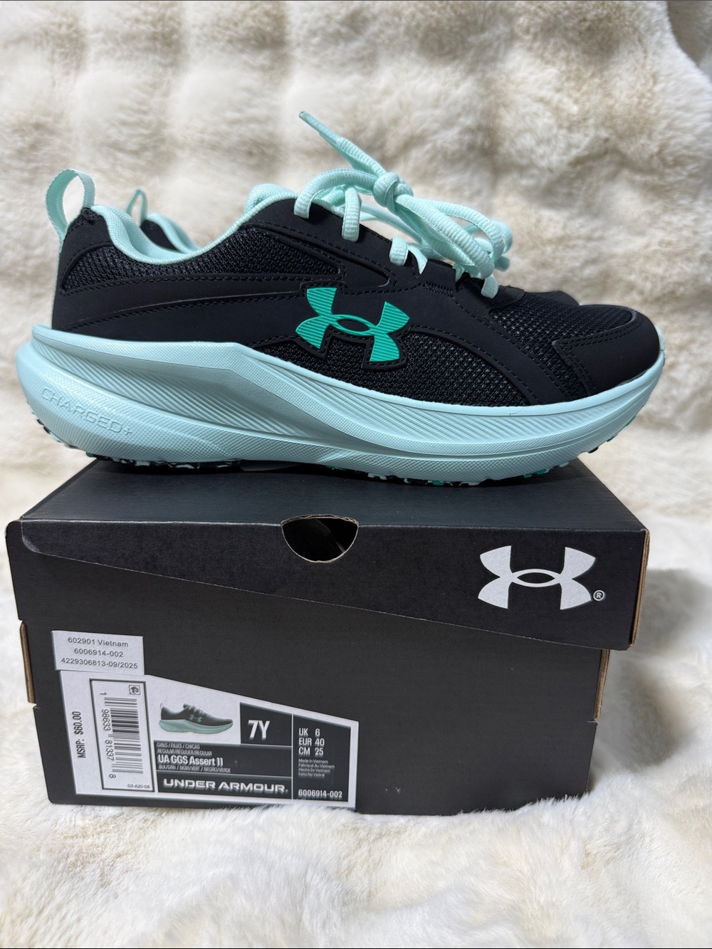 Under Armour Women's Trainer - Black & Aqua Teal